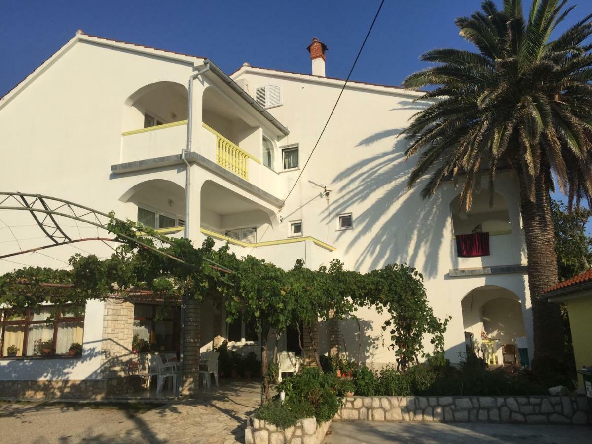 Apartmani Paulina Lopar Exterior photo